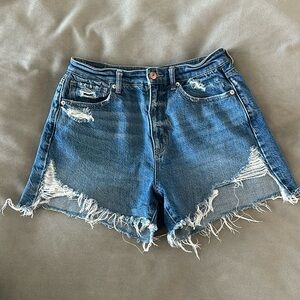 American Eagle Highest Rise Mom Short